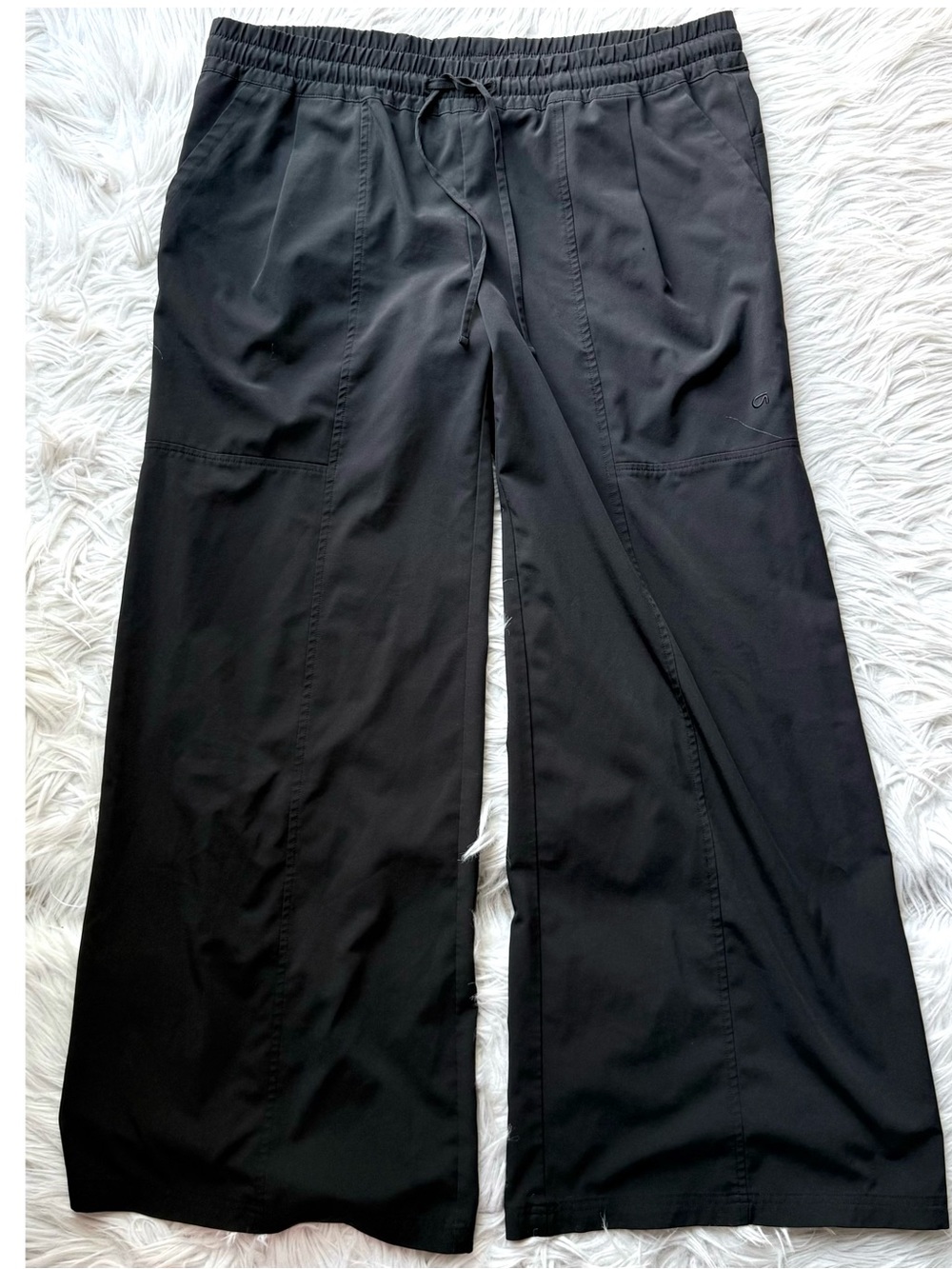 GapBodyFit Black Wide Leg Performance Pants Women’s M Elastic Drawstring Stretch